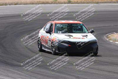 media/Jun-01-2025-CalClub SCCA (Sun) [[eae223c5dd]]/Group 1/Track Event 4/